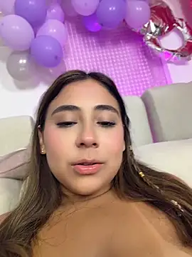 MelodyRey__ photo on RICams