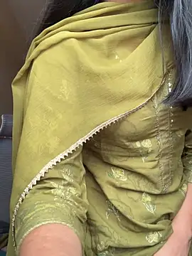 Neha18 photo on RICams