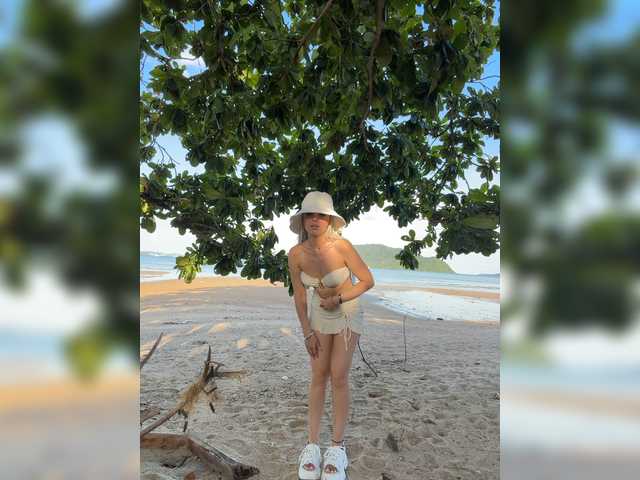 Sonya-Love photo on RICams