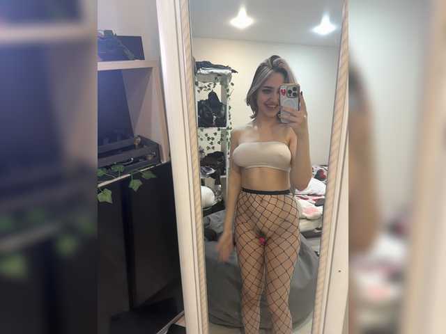 YoloLove photo on RICams