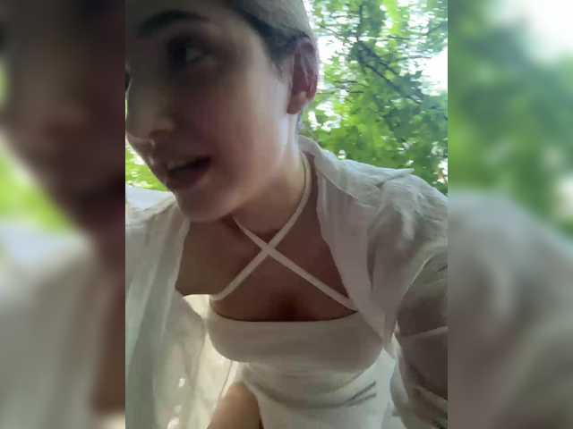 YoloLove photo on RICams