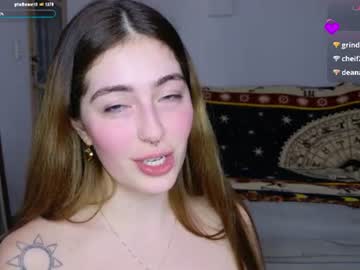 dexandlily photo on RICams