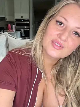 docmilf12 photo on RICams